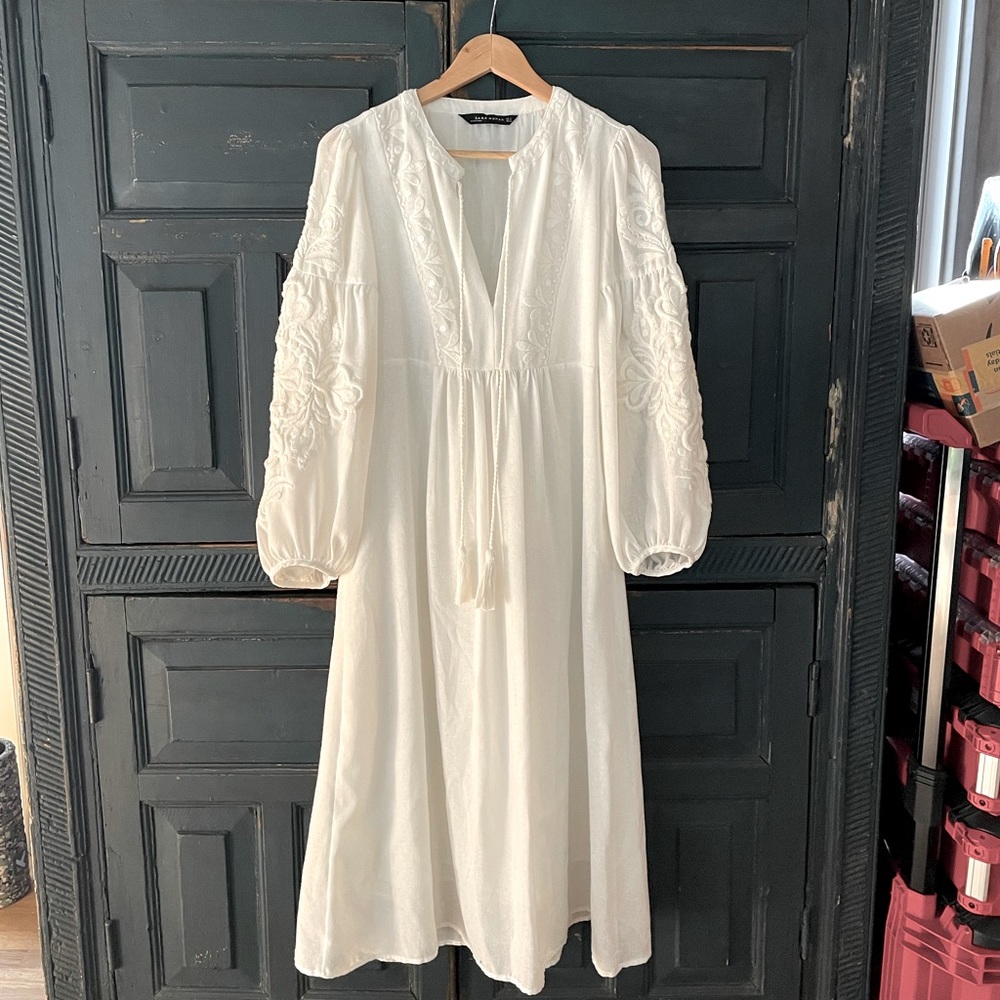 Zara romantic white dress for summer sz M